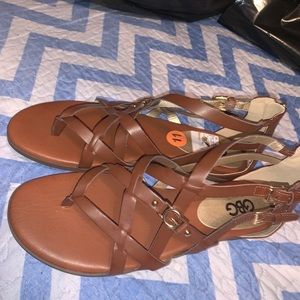 GBG Los Angeles Sandals